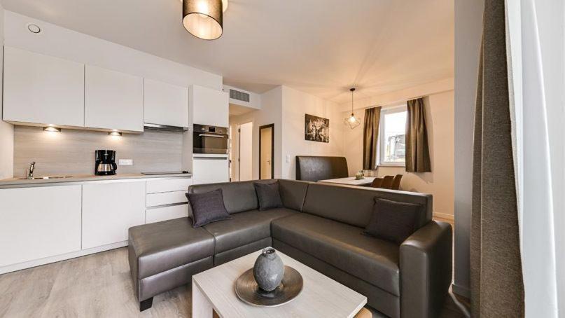 Holiday Suites Jabbeke - Klein Strand Экстерьер фото