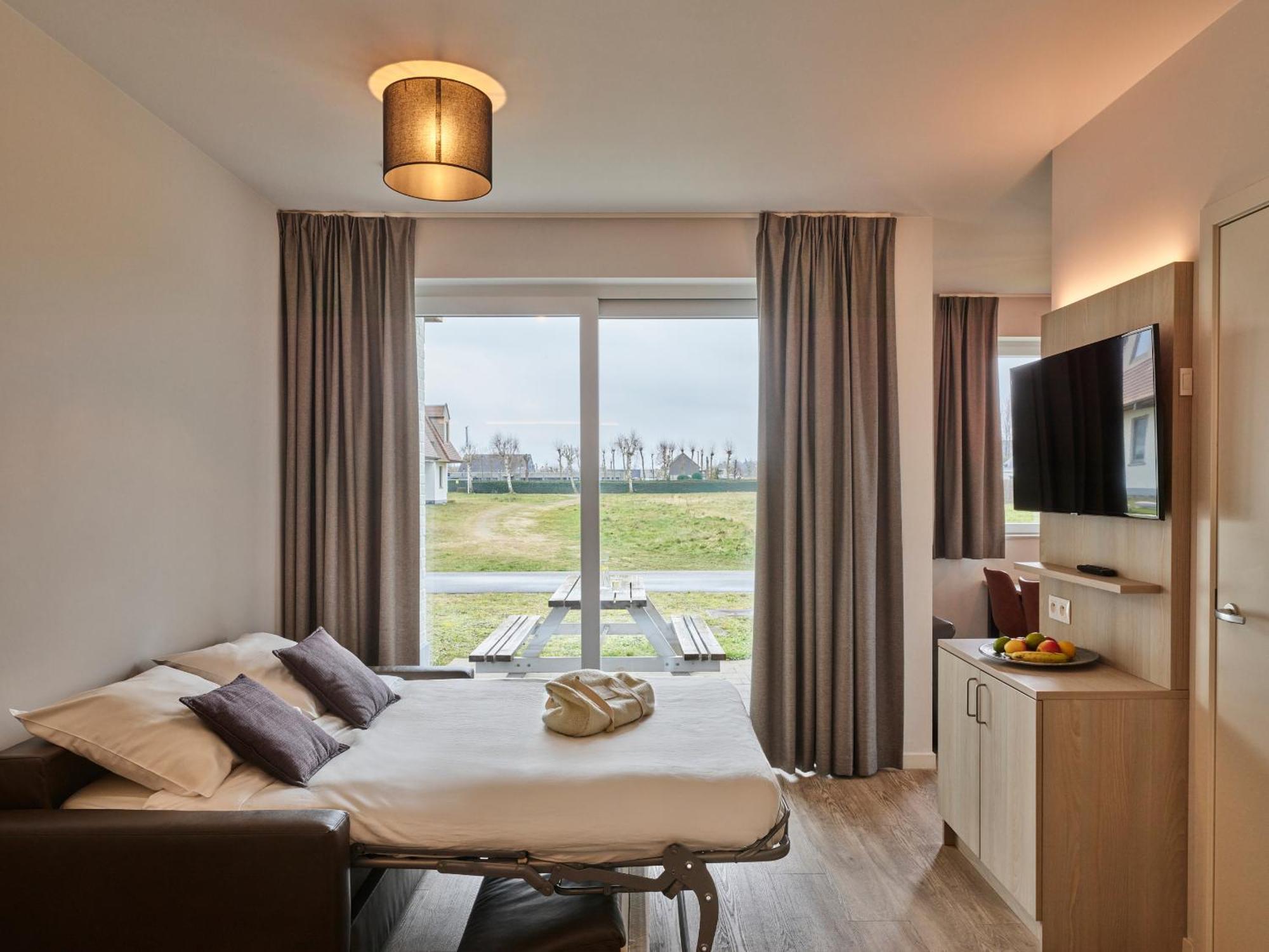 Holiday Suites Jabbeke - Klein Strand Экстерьер фото